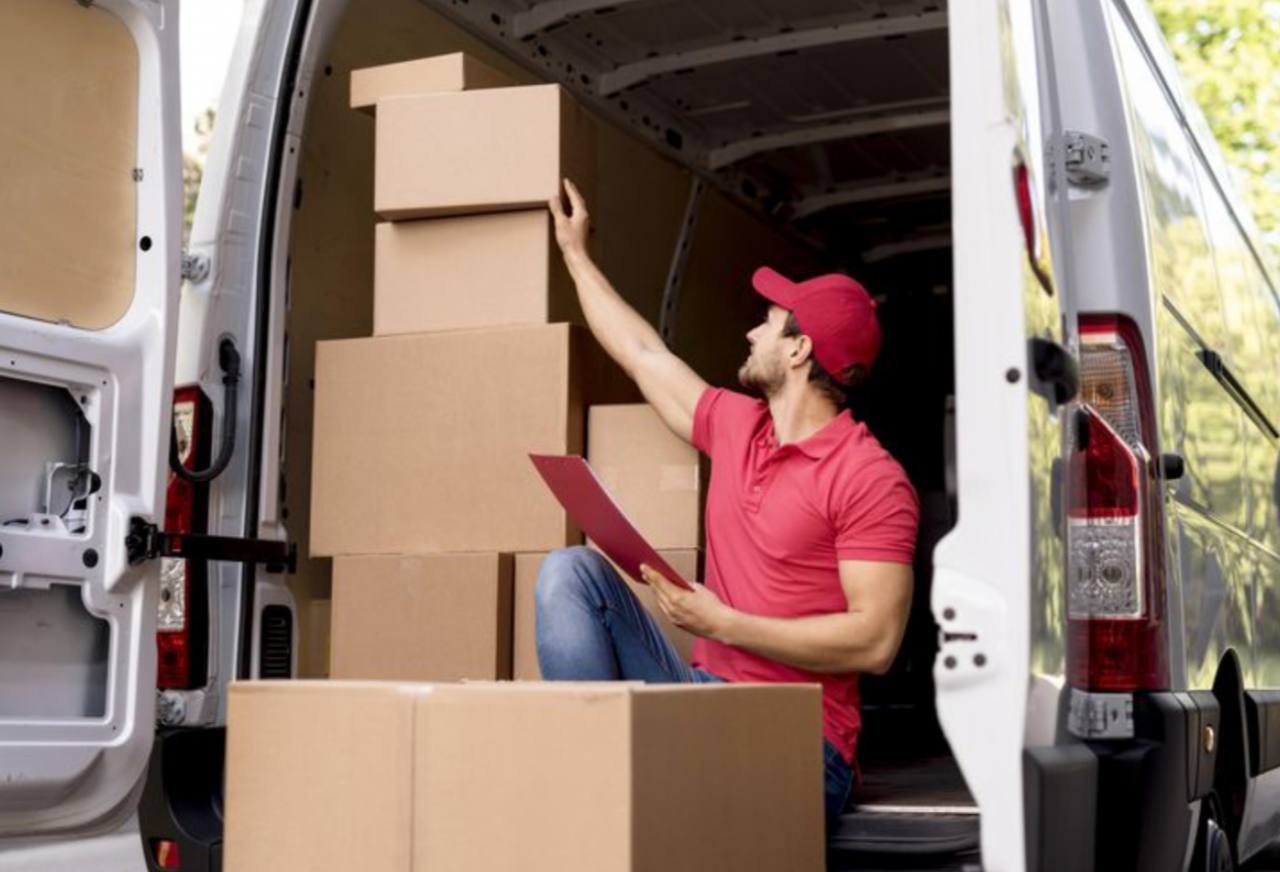 Door to Door delivery from Dubai to all UAE